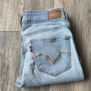 Levi's Light Blue Women’s Skinny Jeans